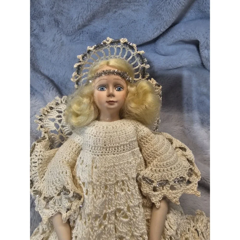 Angel Hand Crochet, Starched Tree Topper